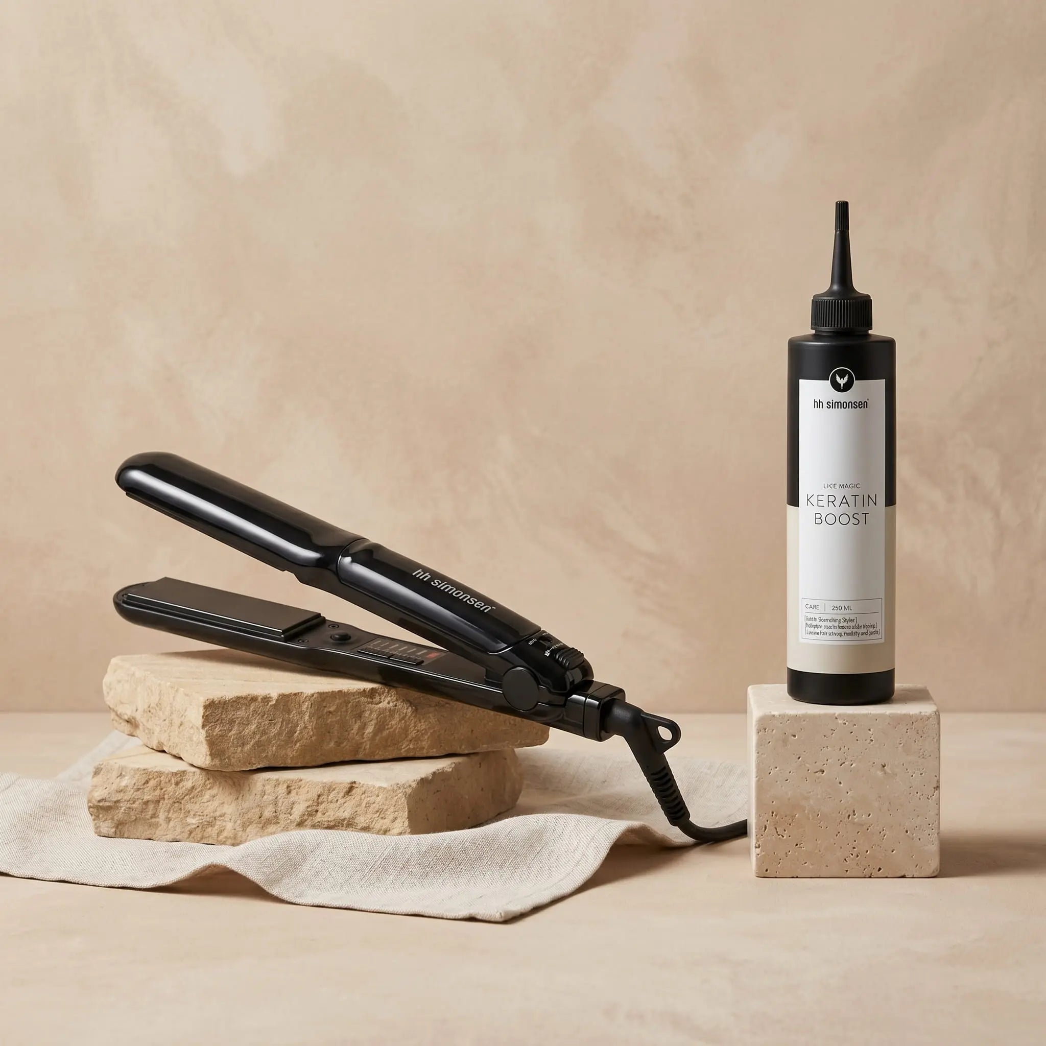 Nourishing Styler inkl. Keratin Boost