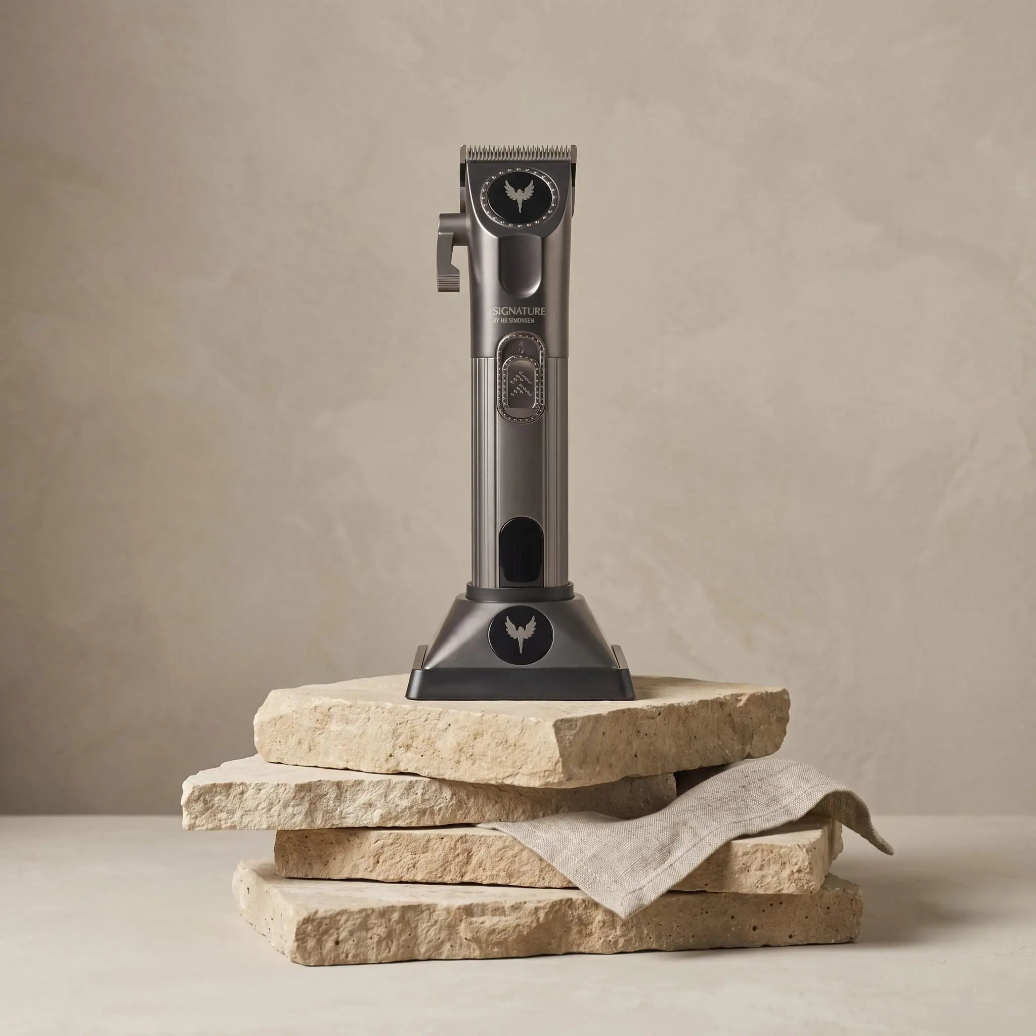 HH Simonsen Hybrid FadeMaster PRO Anwendung im Haar